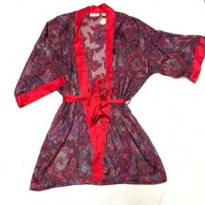 VNTG Victoria's Secret Sz OS Robe Red Silky Kimono Tie Short Gold Label